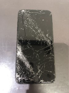 iphone7　画面割れ故障修理