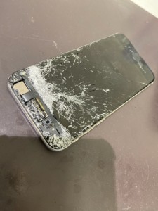 アイフォン６　液晶故障修理