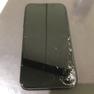 iPhoneXR　画面修理