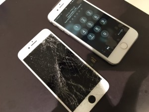 iphone8　画面割れ　液晶故障修理