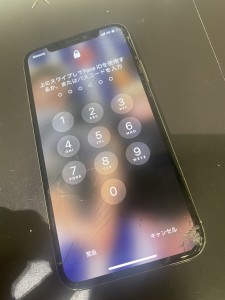 iPhoneXS MAX　画面修理
