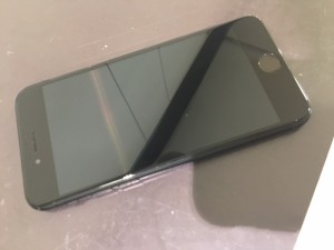 iPhone8　液晶k蘇陽修理