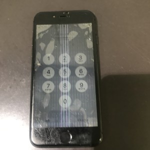 iPhone８　液晶故障