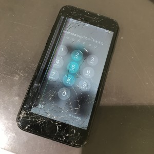iPhoneSE2　液晶故障