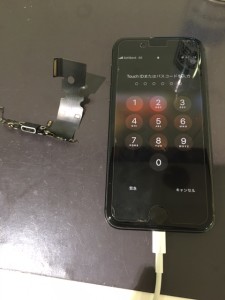 iphone8　ドックコネクター交換修理