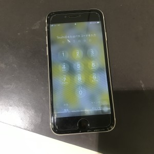 アイフォンSE２　液晶故障