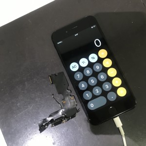 iPhone７　ドックコネクター修理