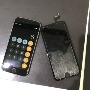 iPhoneSE フロントパネル交換修理