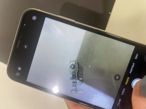 iPhone１１　バックカメラ修理