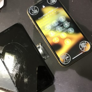 iPhoneXR　画面液晶交換修理かんりょう！