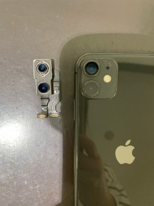 iPhone１１カメラレンズ修理