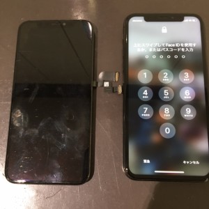 iphoneXS　液晶故障修理