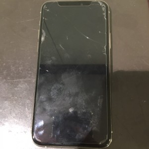 Iphone11Pro　液晶故障修理