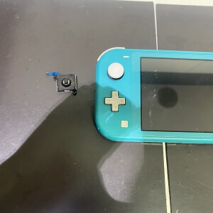 switch lite　アナログスティック交換