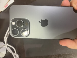 iPhone15　ガラスコーティング