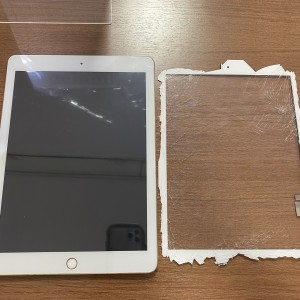 iPad6　ガラス交換
