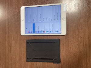 天理市　iPad　バッテリー交換