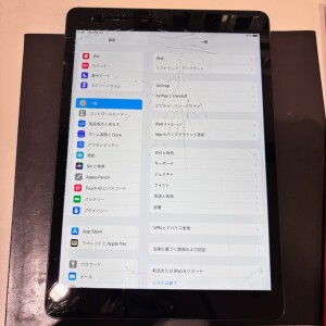 iPad9世代　フロントガラス交換