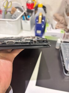 DELLinspiration（3593）充電口交換