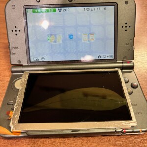 New3DSLL　上液晶修理　奈良県奈良市押熊町