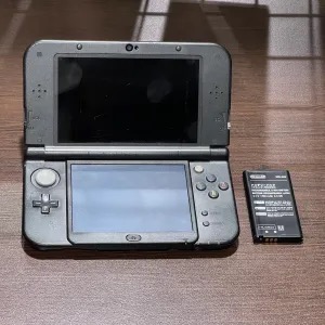 奈良市富雄北 3DSLL　バッテリー交換