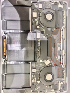 MacBook（A2251）　分解