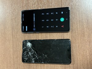 Galaxy　画面修理　奈良県生駒市俵口町