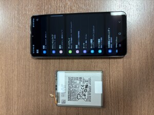 GalaxyA32　バッテリー交換　奈良県生駒市山崎町