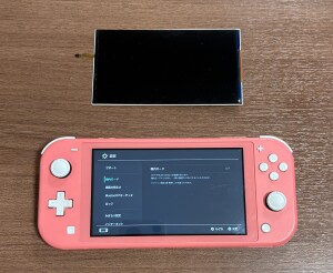 NintendoSwitchLite　液晶交換　奈良県生駒市光陽台