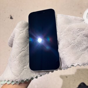 奈良県生駒市本町 iphone17Pro スマホガラスコーティング