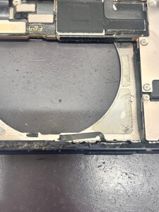 奈良県奈良市宝来町 iPhone12mini 背面修理