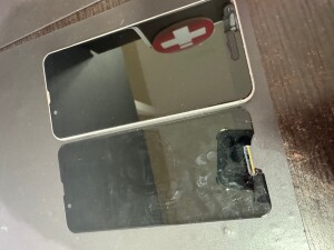 奈良市でAQUOS sense3