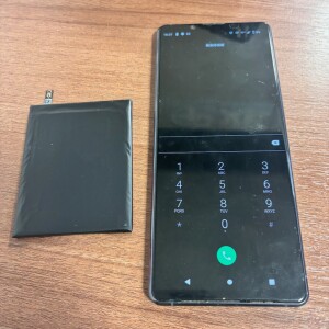 奈良県奈良市大宮町 Xperia1Ⅱ バッテリー交換