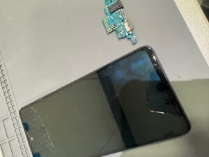 Galaxy 水分検出 充電できない