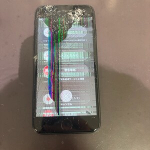 奈良県生駒郡安堵町　iPhoneSE第三世代　画面修理
