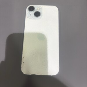 奈良市大宮町　iPhone15　背面修理
