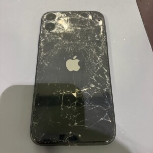 奈良県生駒市白庭台 iphone11 背面割れ修理