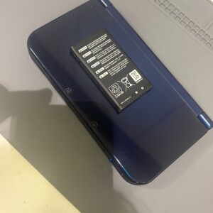 奈良県生駒市新生駒台　3DSLL　バッテリー交換